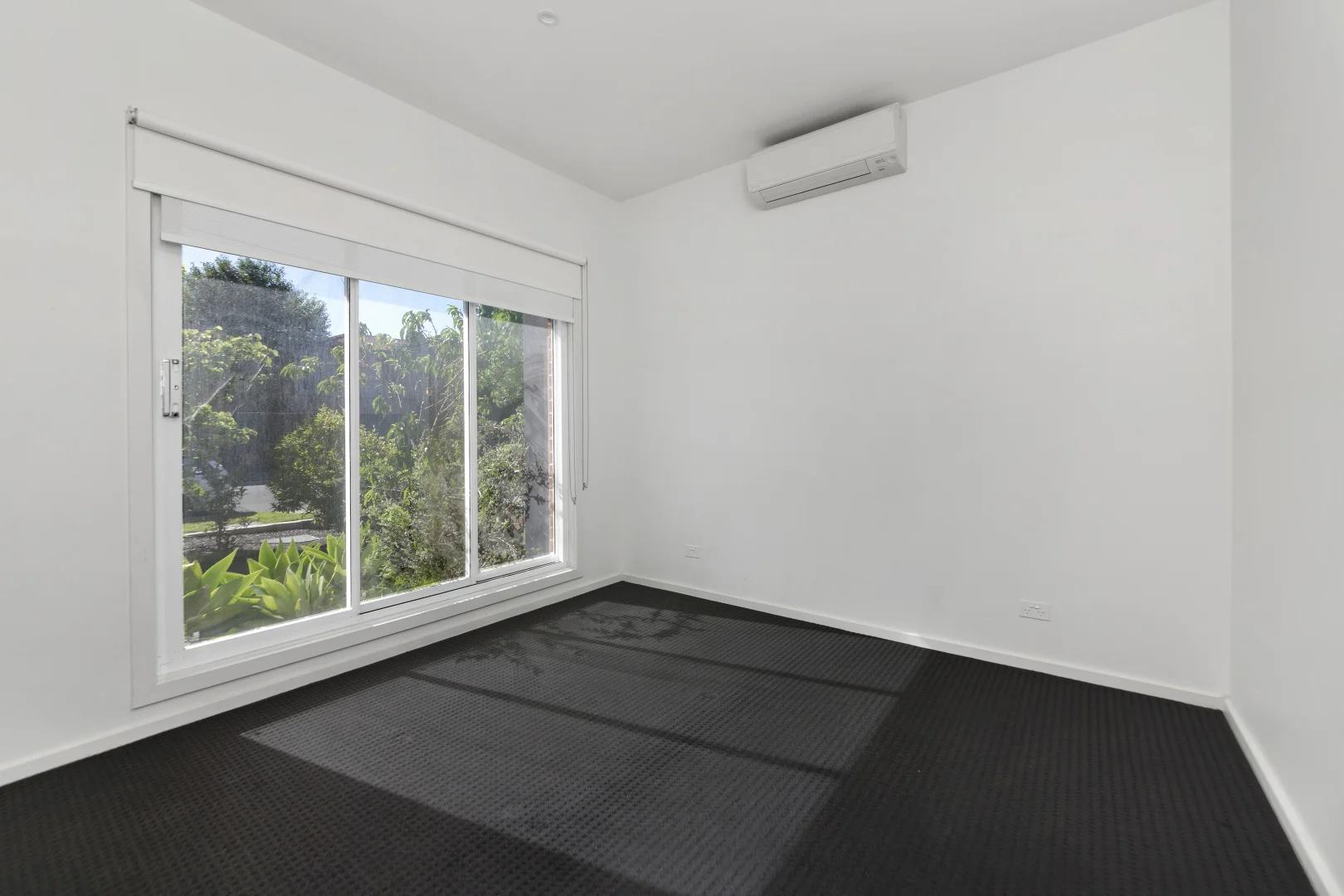 Additional image 5 of 2/6 Lake Street, Carnegie VIC 3163