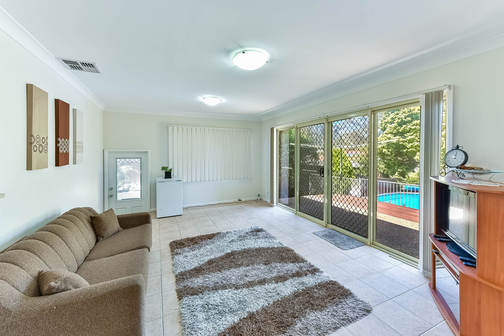 94 Trobriand Crescent, Glenfield NSW 2167, Image 1