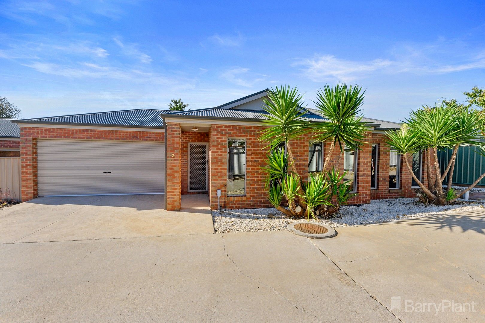 2/12 Knape Street, Long Gully VIC 3550, Image 0