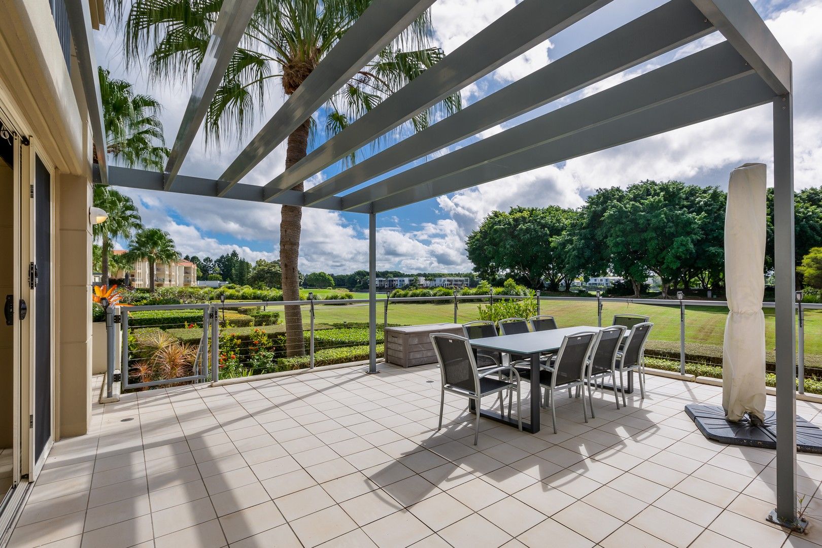 2 bedrooms House in 8424 Magnolia Drive East HOPE ISLAND QLD, 4212