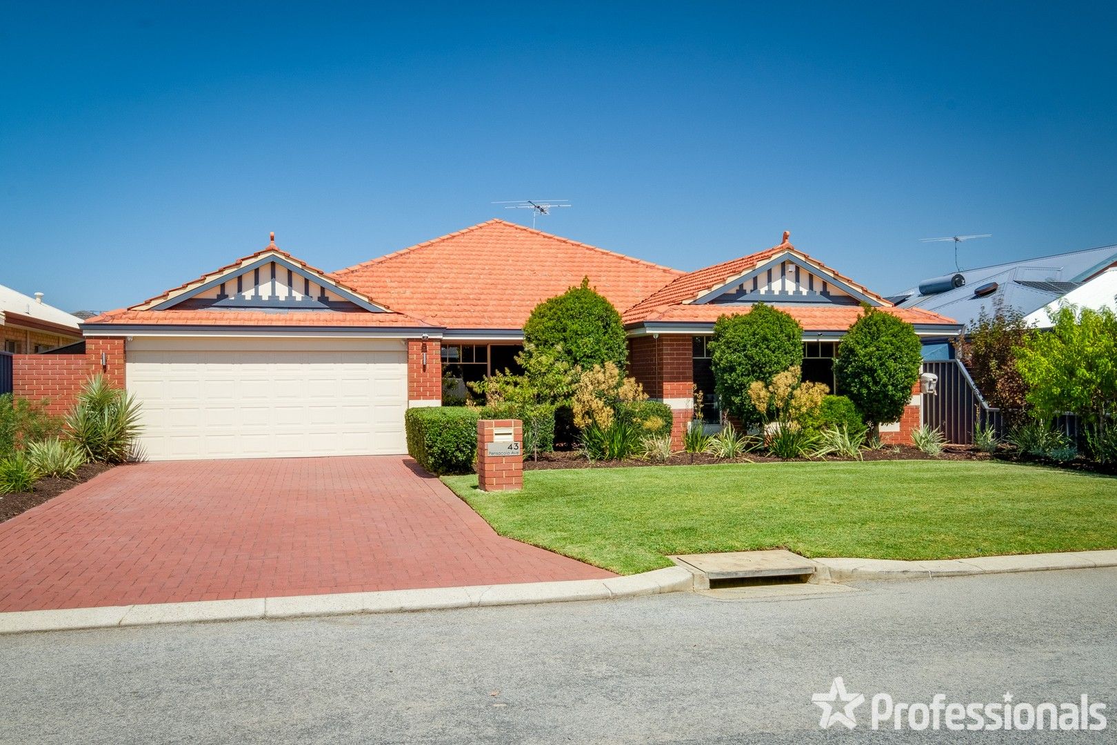 43 Pensacola Avenue, Caversham WA 6055, Image 0