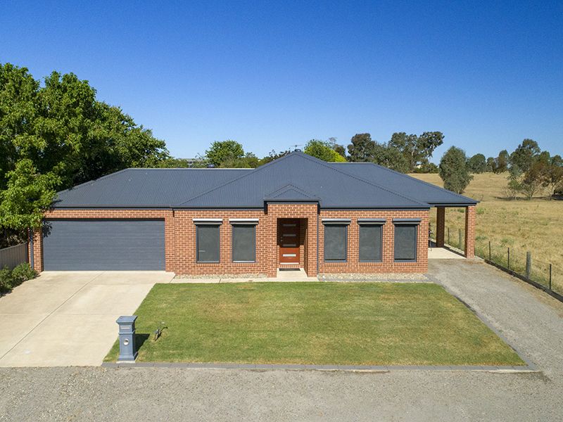 74 TRATON STREET, Wahgunyah VIC 3687, Image 0