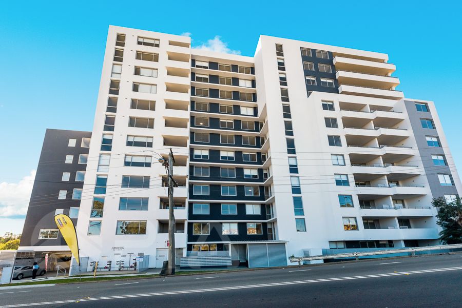 3 bedrooms Apartment / Unit / Flat in 905/24 Dressler Court MERRYLANDS NSW, 2160
