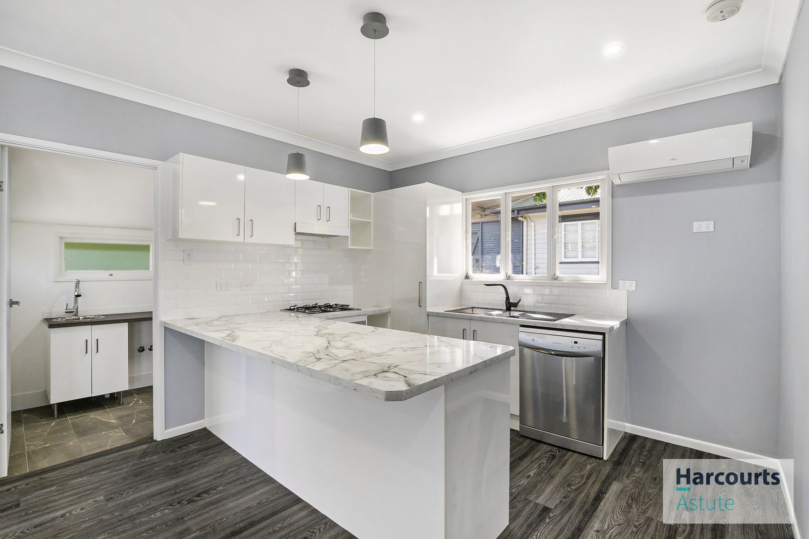 90 Nursery Road, Holland Park West QLD 4121 House For Rent Domain