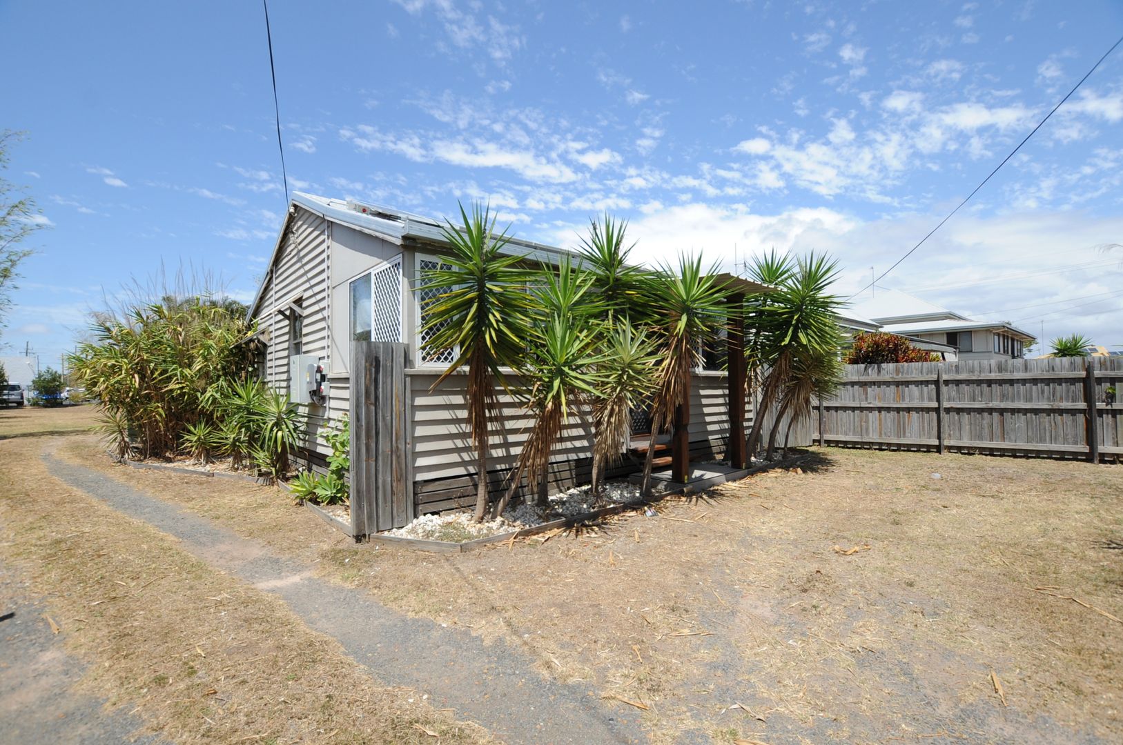 10 Avoca Street, Bundaberg West Property History & Address Research