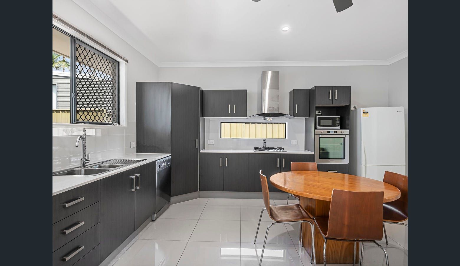 3 bedrooms House in 3a Hinton St RUNCORN QLD, 4113