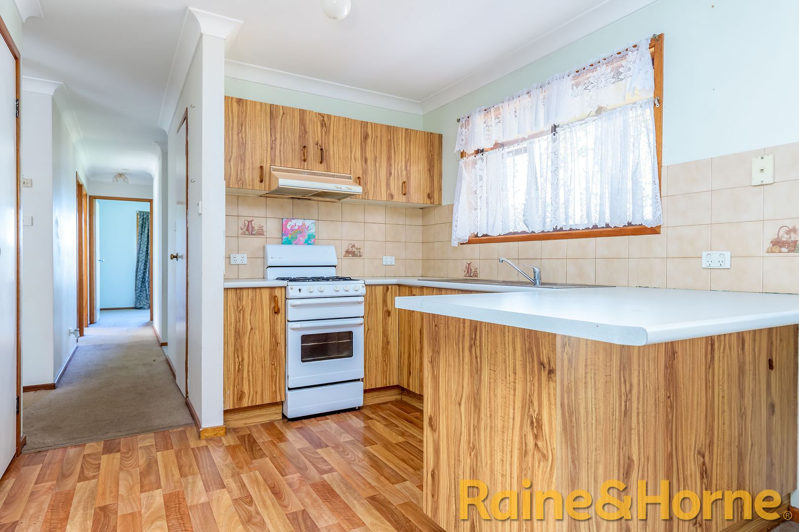 2 Gumtree Avenue, Dubbo NSW 2830, Image 2