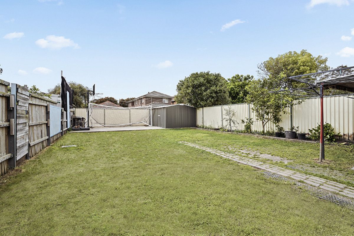 70 Windsor Avenue, Croydon Park NSW 2133, Image 2