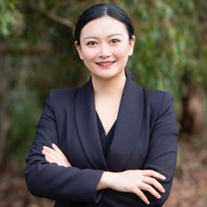 Maggie Wang, Sales representative