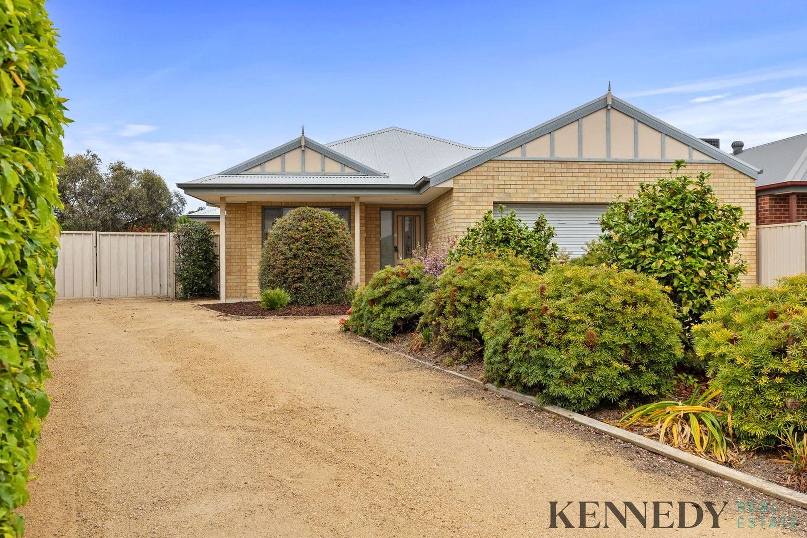 50 Steneker Crescent, Yarrawonga VIC 3730, Image 0