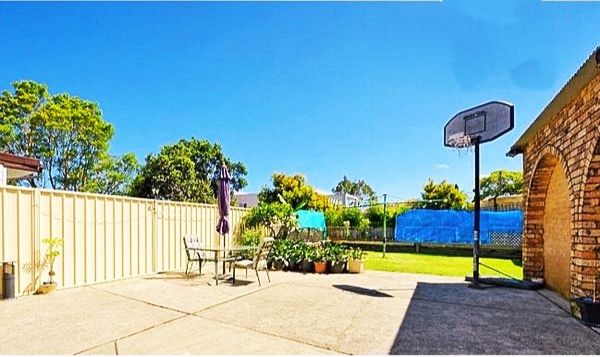 5 bedrooms House in 47 Godfrey St HURSTVILLE GROVE NSW, 2220