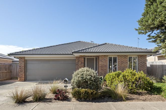 Picture of 6 Wave Street, ST LEONARDS VIC 3223