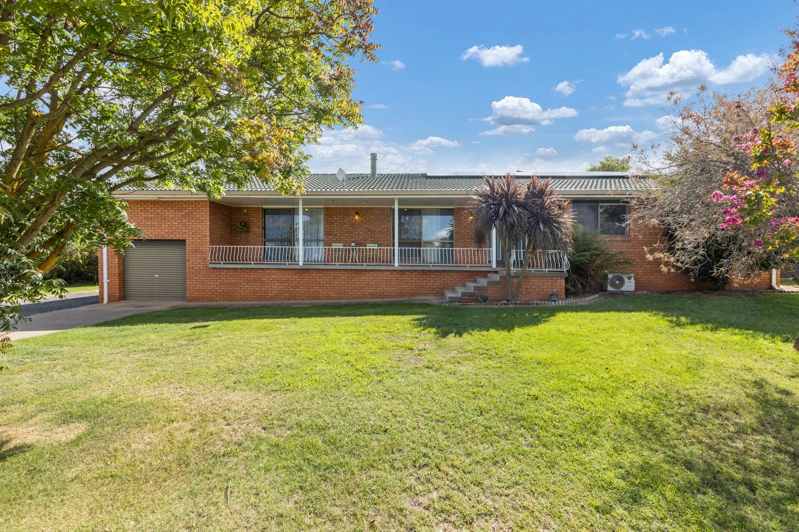 41-43 Worboys Street, Spring Hill NSW 2800