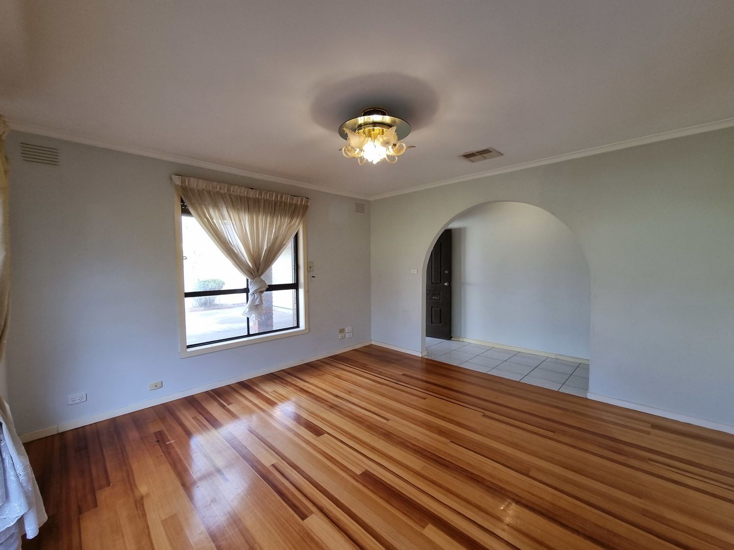 8 Baguley Crescent, Kings Park VIC 3021 House For Rent Domain