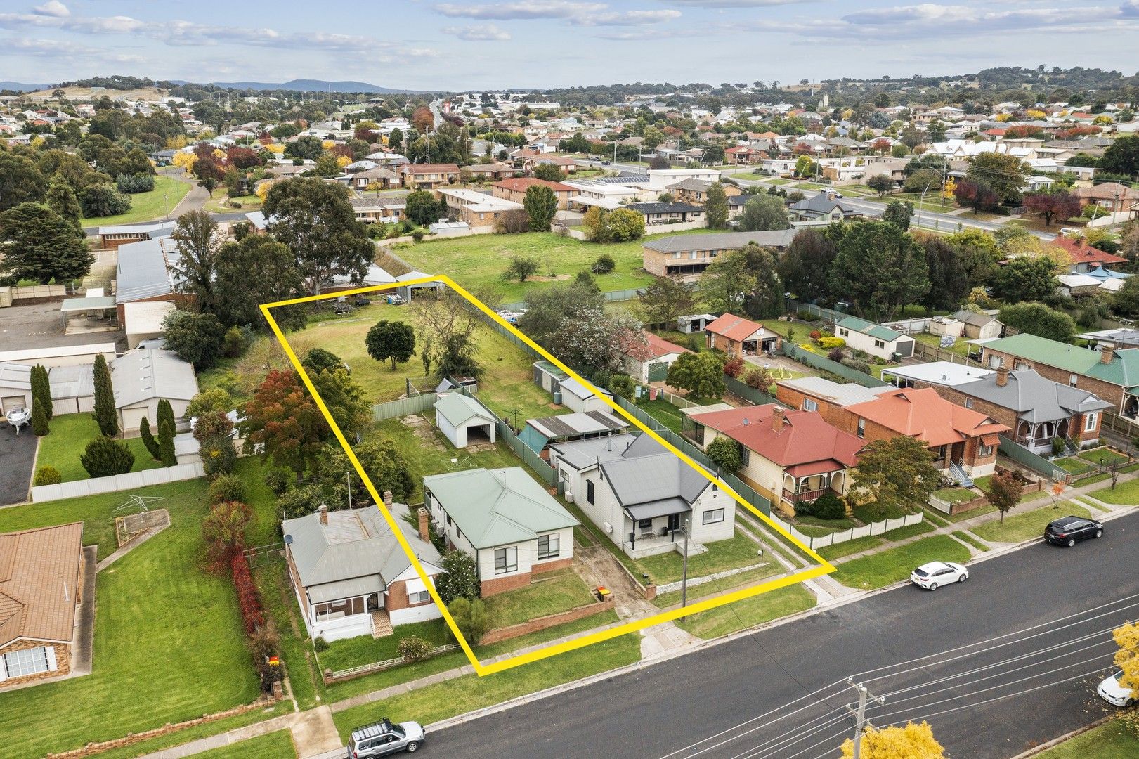 7 bedrooms House in 62 & 64 Mundy Street GOULBURN NSW, 2580