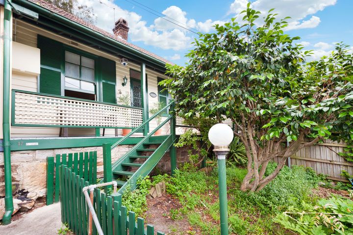 17 Bradford Street, Balmain NSW 2041, Image 2