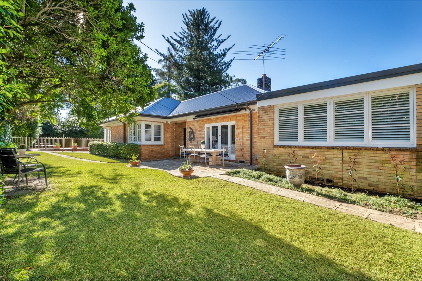 2 Hobart Avenue, East Lindfield NSW 2070, Image 0