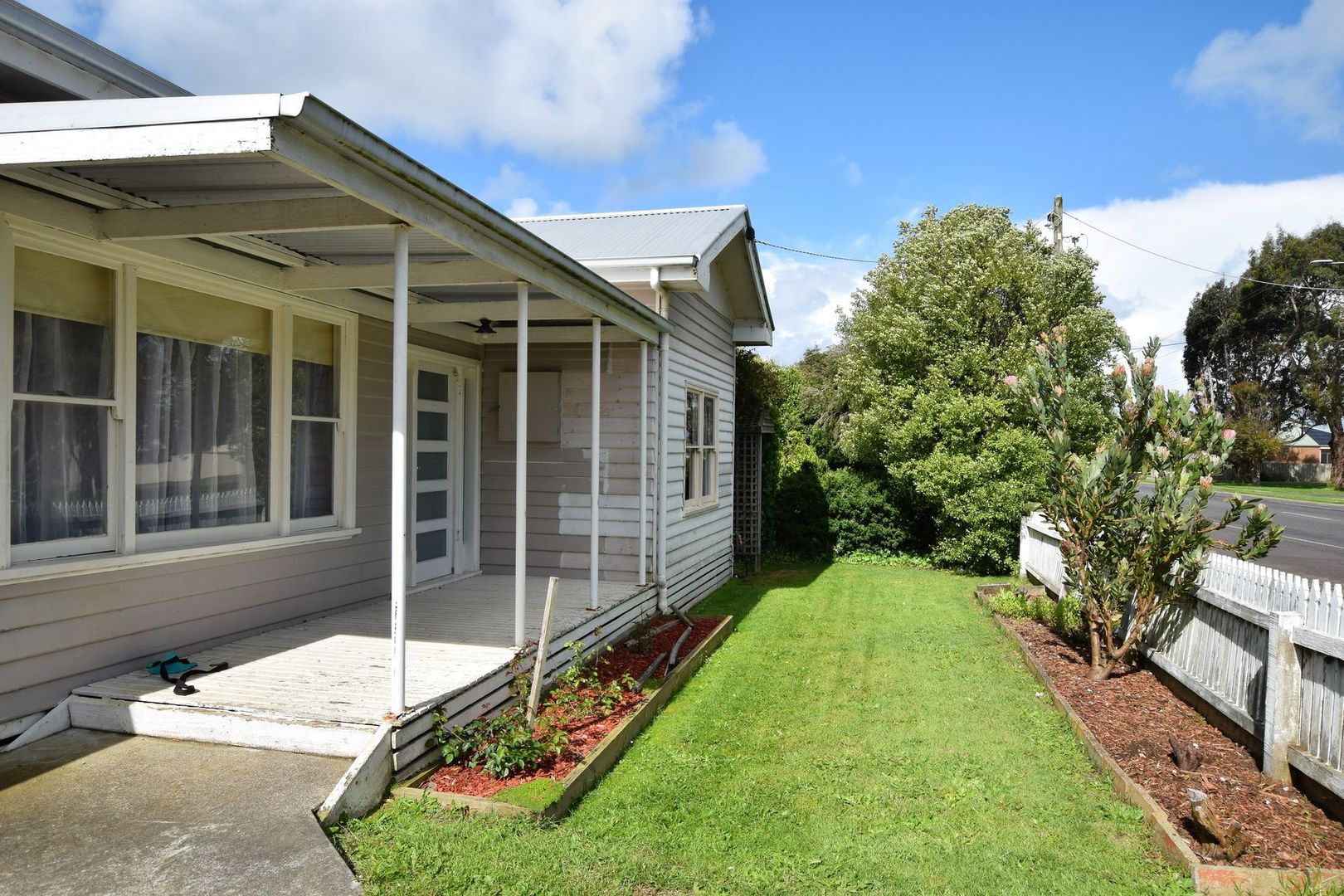 76 Ziegler Parade, Allansford VIC 3277 House For Rent Domain