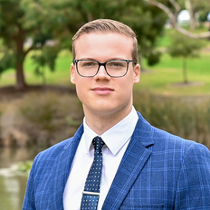 Ray White Mount Waverley - Max Turner