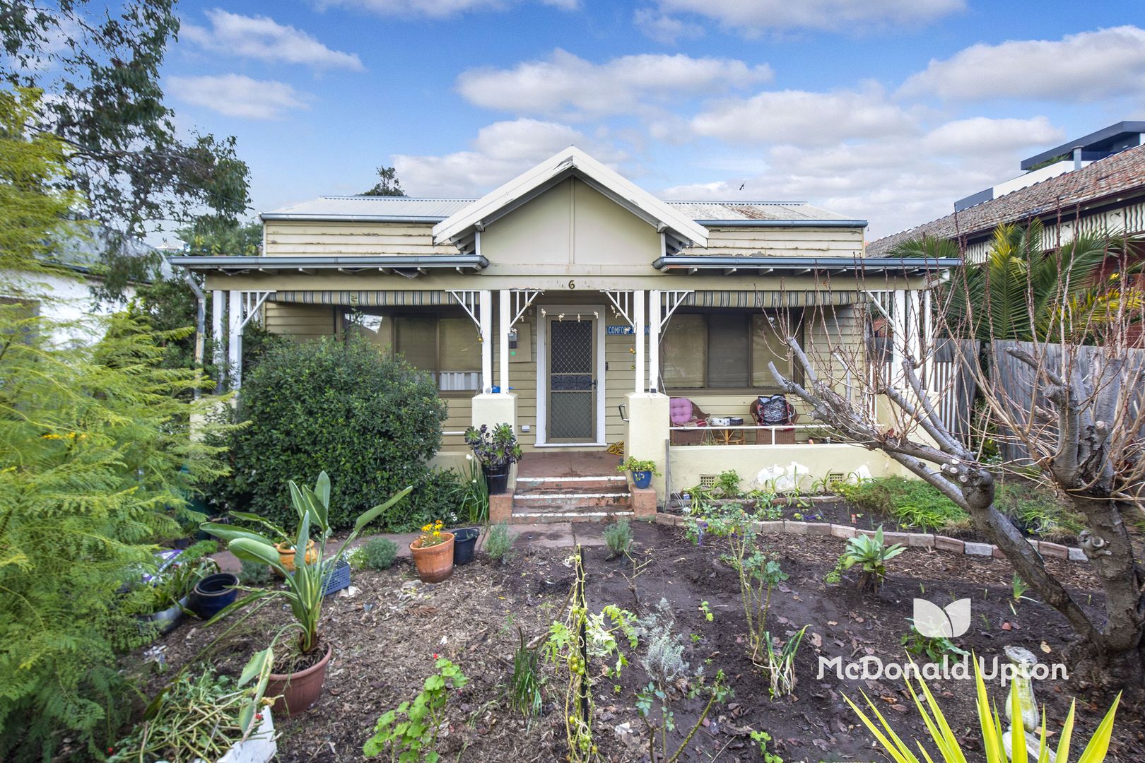 6 Flower Street, Essendon VIC 3040, Image 1