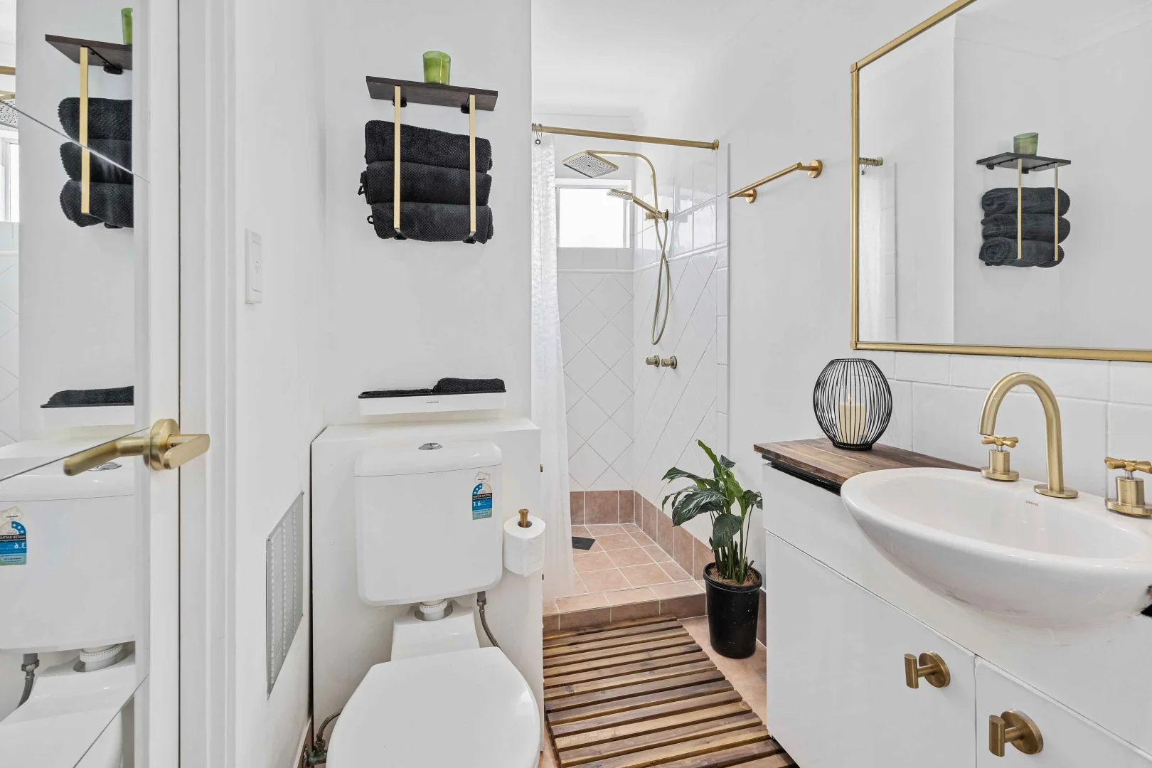 Additional image 14 of 15/98-100 Petrel Avenue, Mermaid Beach QLD 4218