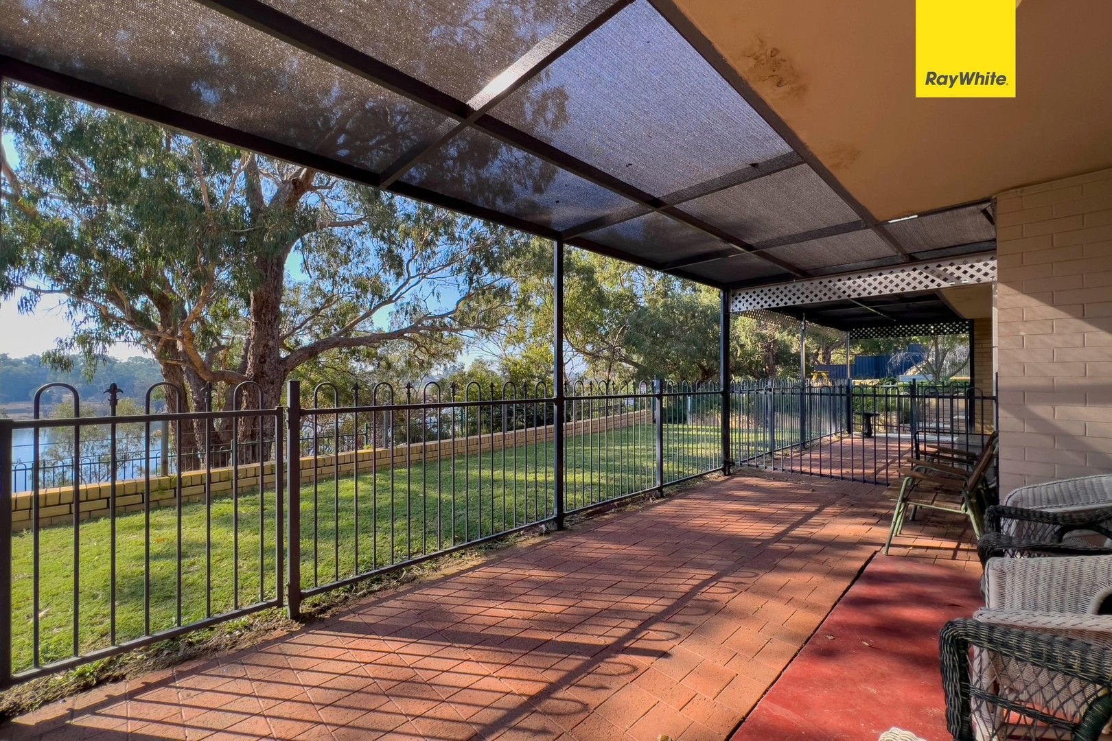 1 bedrooms Apartment / Unit / Flat in 2A/66 Great Eastern Highway RIVERVALE WA, 6103