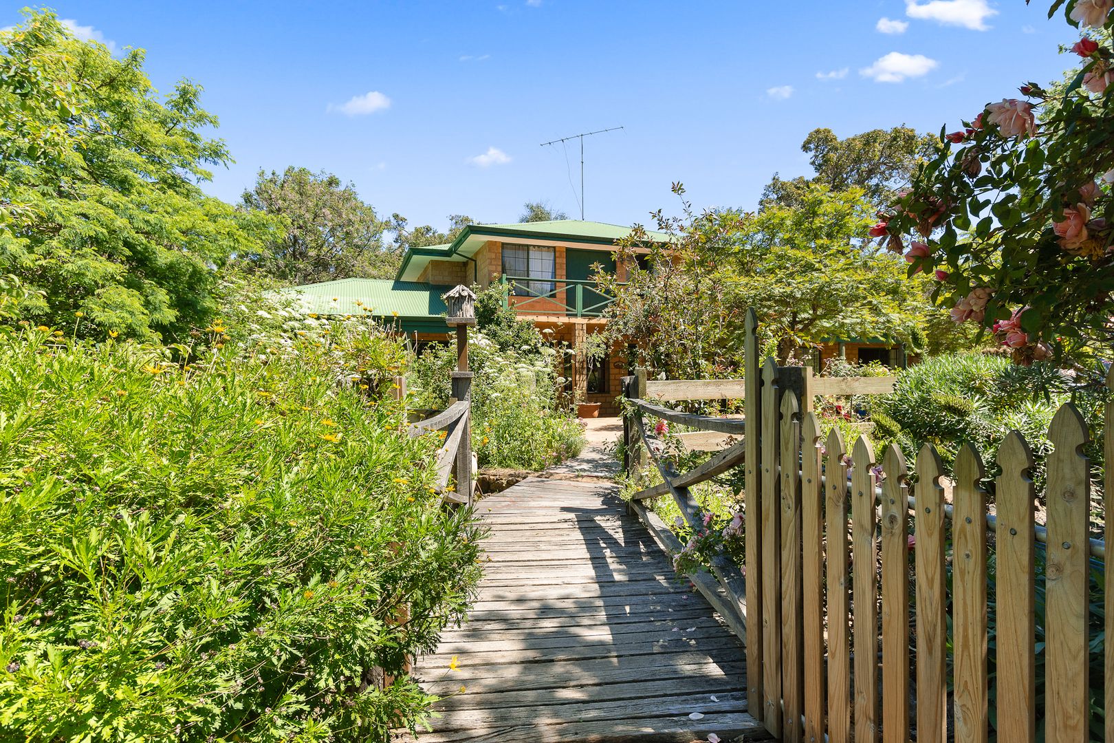 200 Marrinup Drive, Yallingup WA 6282, Image 1