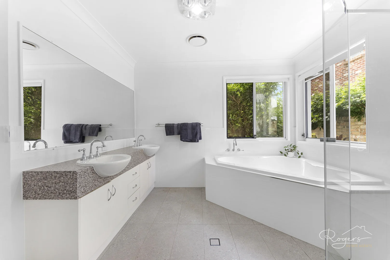 Additional image 10 of 10 Renate Way, Benowa Waters QLD 4217