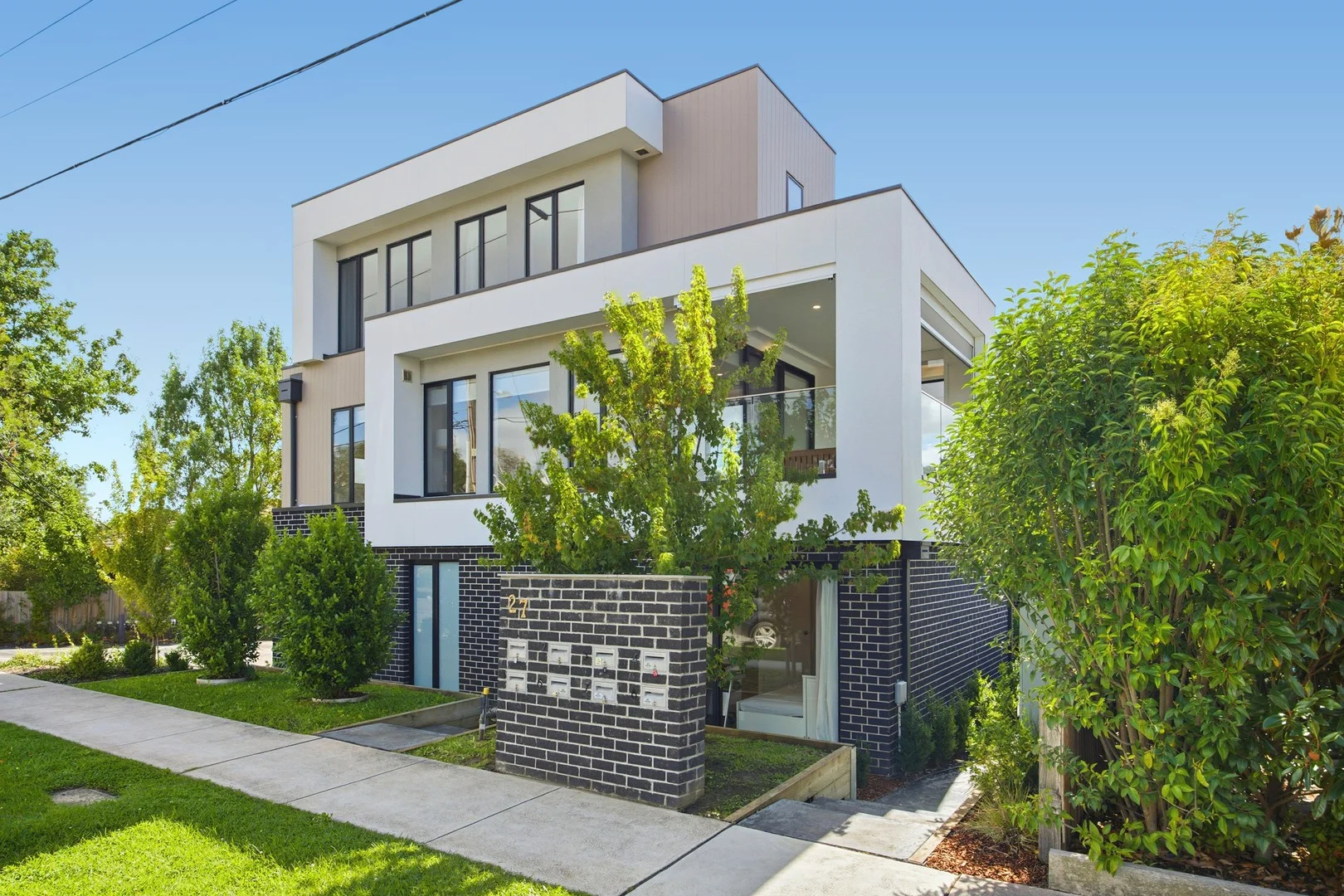 1/27 Pitt Street, Ringwood VIC 3134