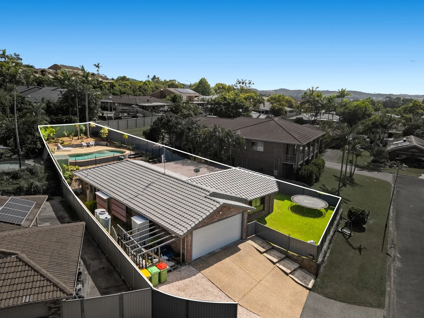 8 PERTH SQUARE, Highland Park QLD 4211