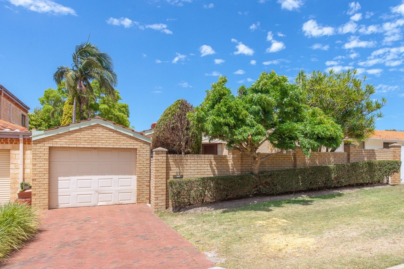 16 Helm Street, Mount Pleasant WA 6153, Image 2