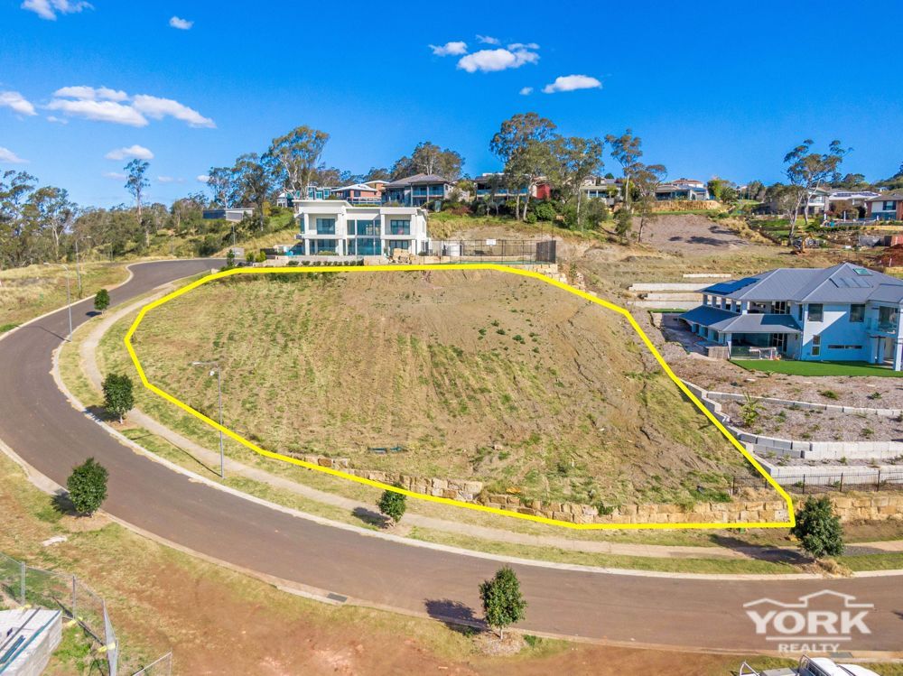 18 Saint Peters Close, Mount Lofty QLD 4350, Image 2