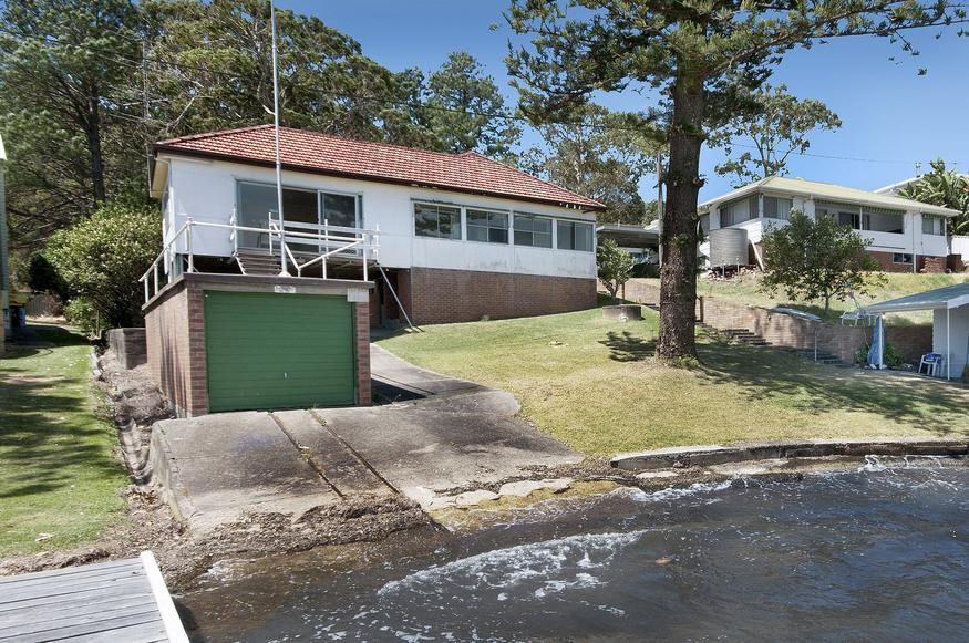 77 Coal Point Road, COAL POINT NSW 2283, Image 0