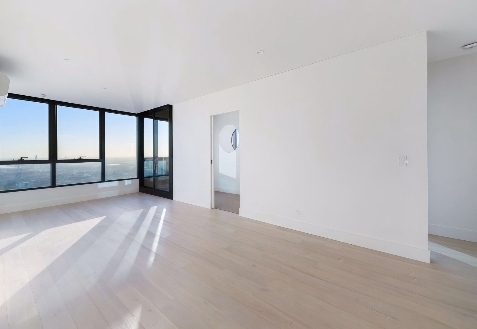 3 bedrooms Apartment / Unit / Flat in 3803/500 Elizabeth St MELBOURNE VIC, 3000