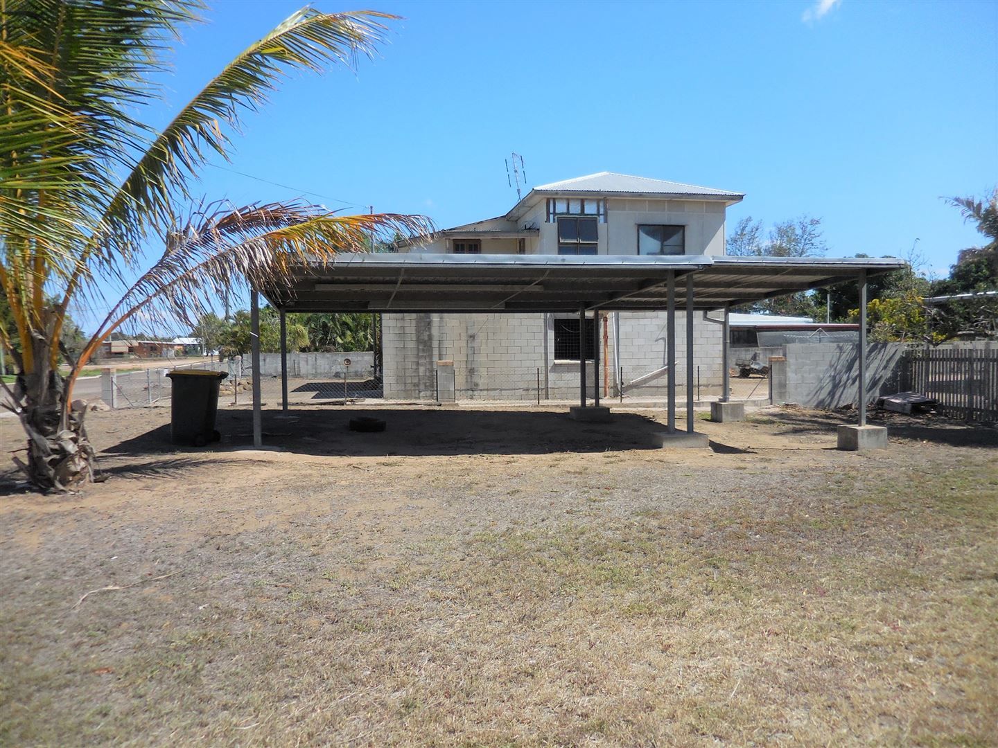 39 Eighth Street, Home Hill QLD 4806, Image 2