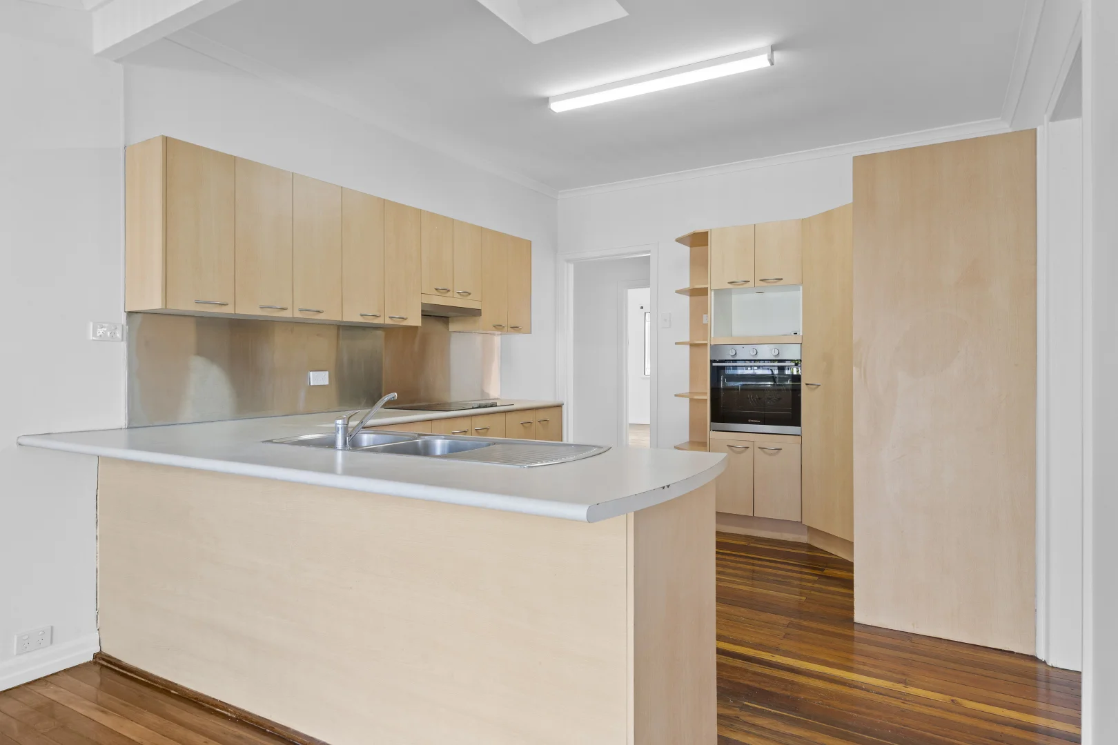 Additional image 4 of 6 Newcastle Street, Fairfield QLD 4103