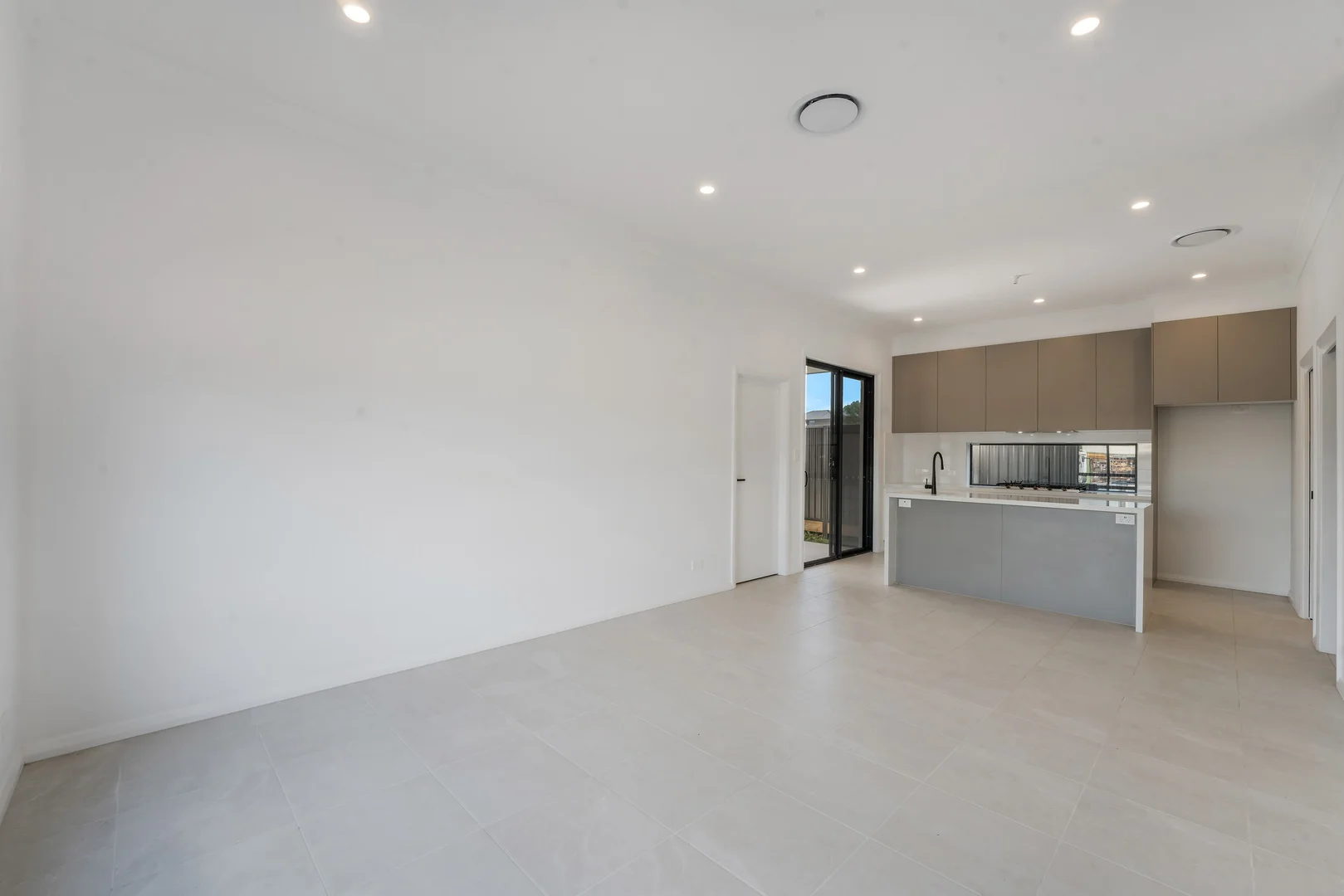 Additional image 10 of 362 Tenth Avenue, Austral NSW 2179