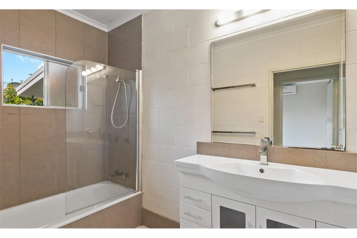 Additional image 8 of Bentley Park QLD 4869