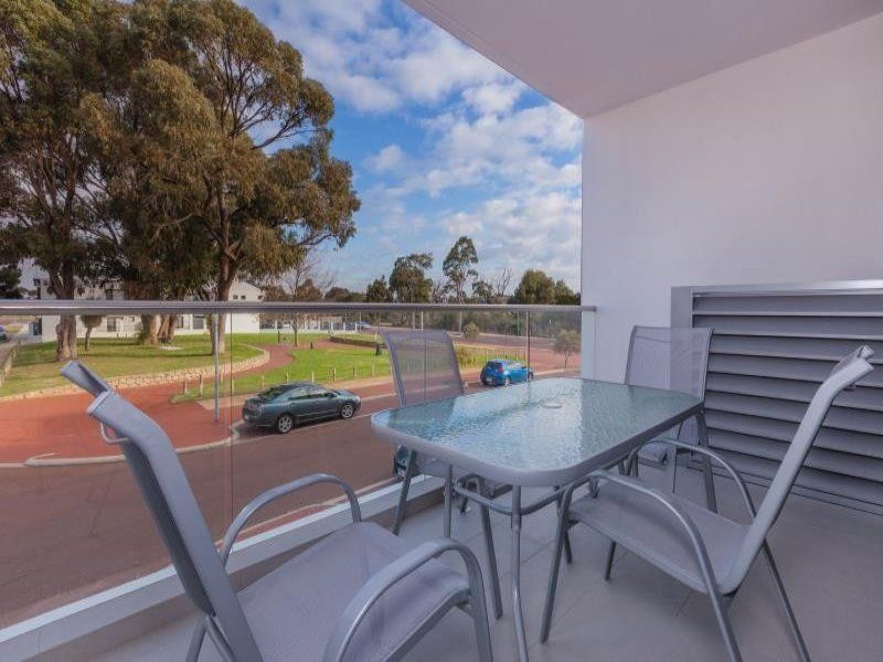 2 bedrooms Apartment / Unit / Flat in 28/42 McLarty Avenue JOONDALUP WA, 6027