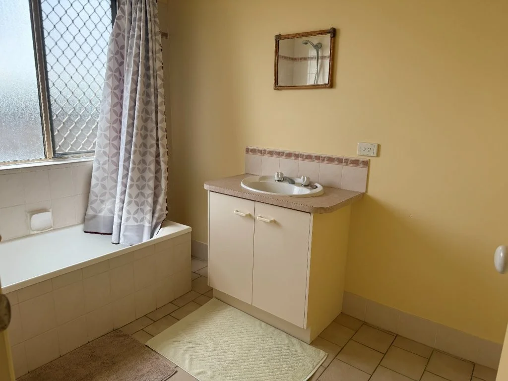 Additional image 3 of 14 Burns Crescent, Wondai QLD 4606