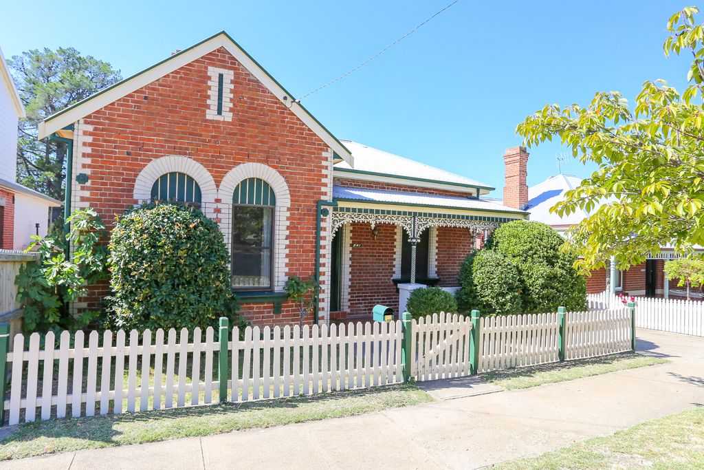 341 Russell Street, Bathurst NSW 2795, Image 0