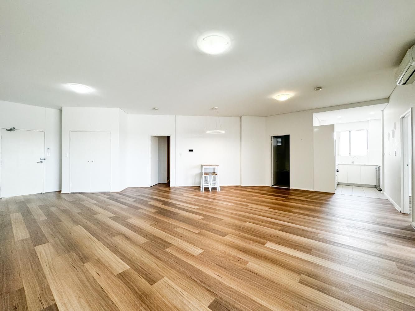 2 bedrooms Apartment / Unit / Flat in 29/56 Lakeside Parade JORDAN SPRINGS NSW, 2747