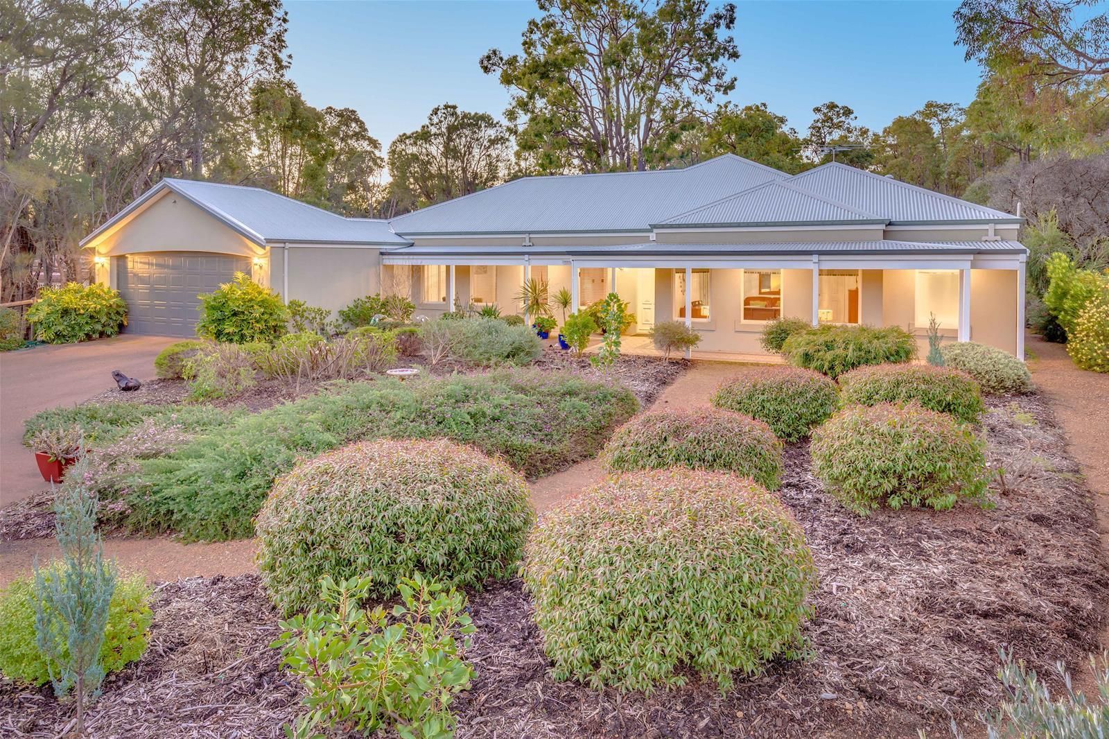 28 Forestedge Retreat, Roleystone WA 6111