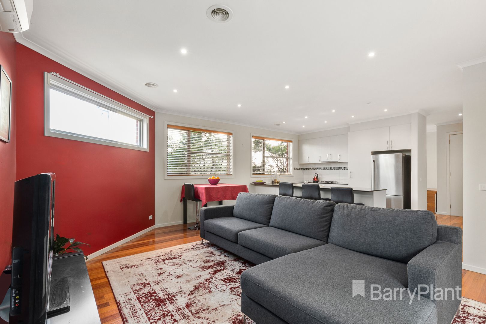 1/2 Manly Court, Coburg North VIC 3058, Image 2