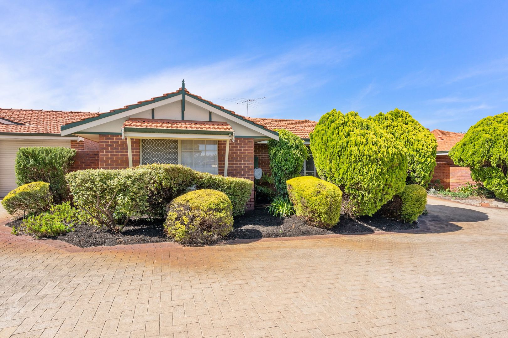 2/15-17 Cooper Road, Morley WA 6062, Image 1