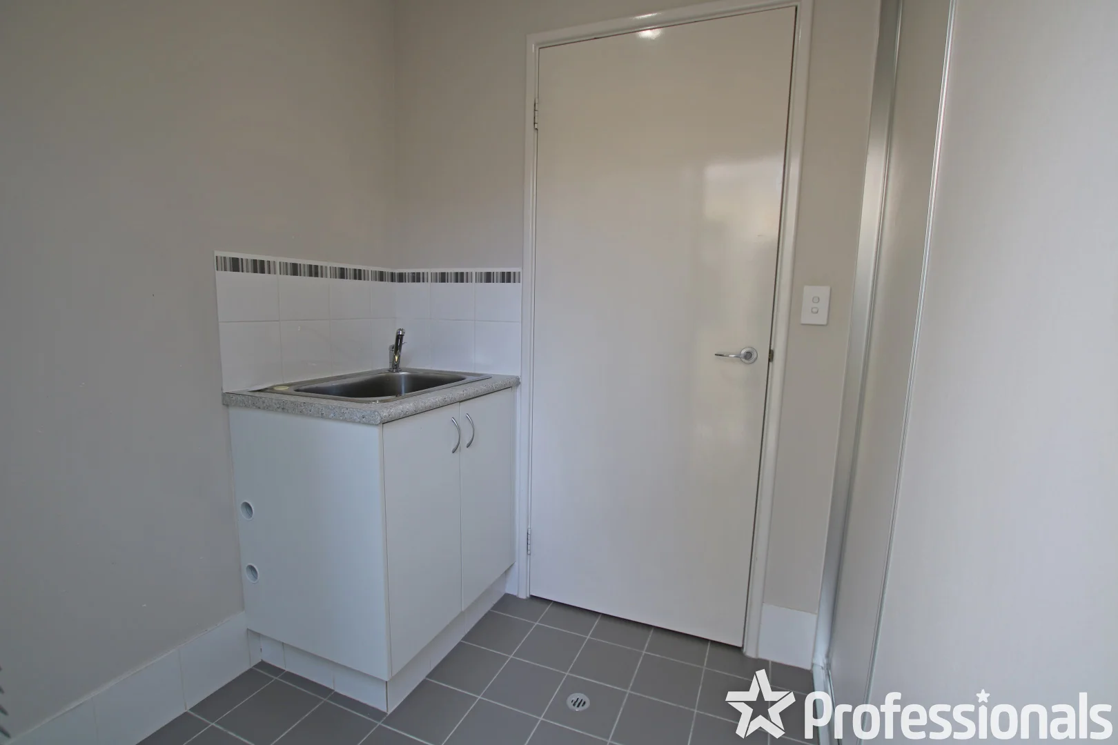 Additional image 9 of 116C Fremantle Road, Gosnells WA 6110