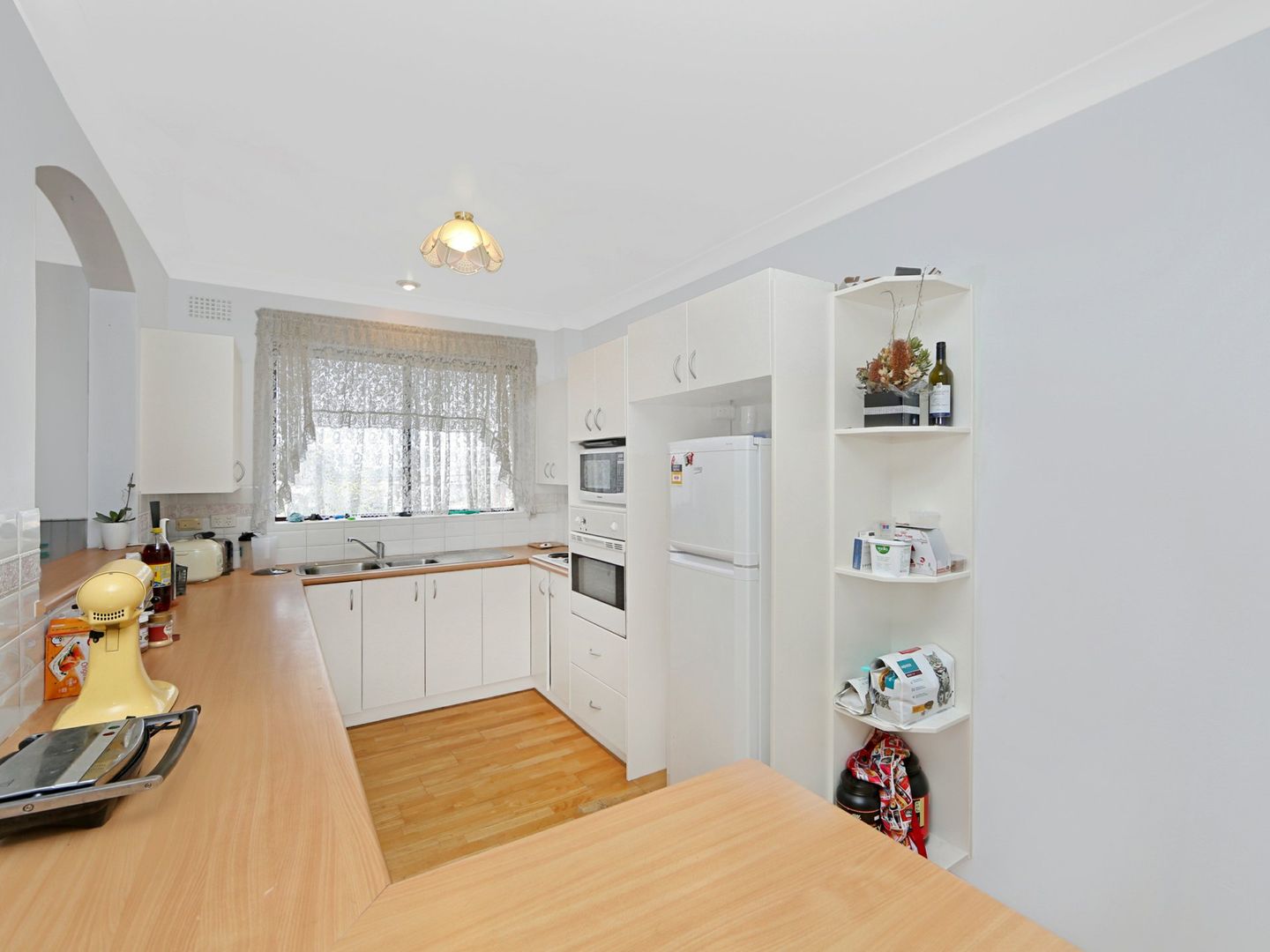 2/6 Lynch Crescent, The Entrance North NSW 2261, Image 2