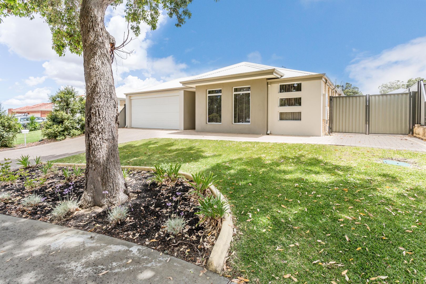 17 Clondyke Drive, Byford WA 6122, Image 2