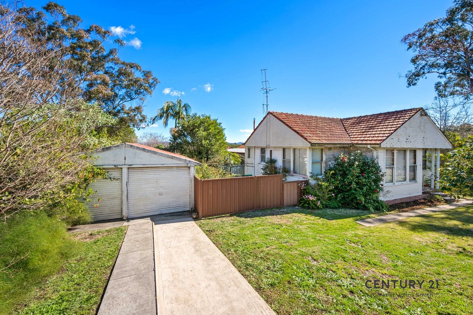 2 Fairview Avenue, Charlestown NSW 2290, Image 0