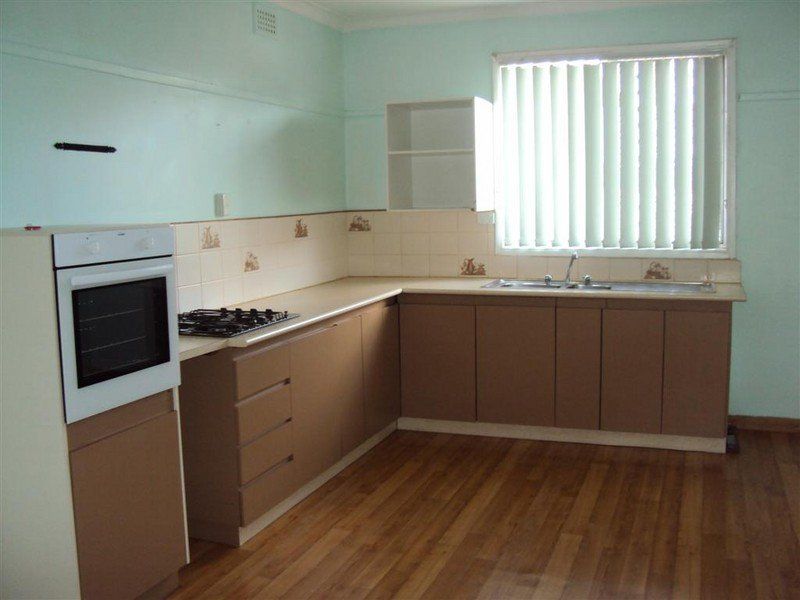 30 Felspar Street, Narrogin WA 6312 House For Rent 330 Domain